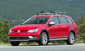 Wagon Models at TrueDelta: 2019 Volkswagen Golf Alltrack exterior