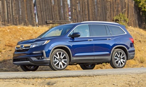 Honda Models at TrueDelta: 2023 Honda Pilot exterior