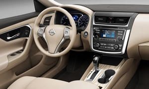 Nissan Models at TrueDelta: 2018 Nissan Altima interior