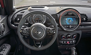 Wagon Models at TrueDelta: 2023 Mini Clubman interior