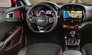 Kia Models at TrueDelta: 2023 Kia Soul interior