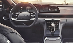 Lucid Models at TrueDelta: 2023 Lucid Air interior